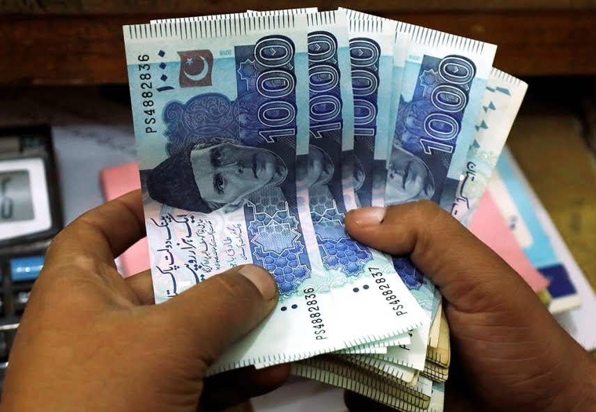 IMF Deal Boosts Pakistani Rupee, but Recovery Will Depend on Reforms