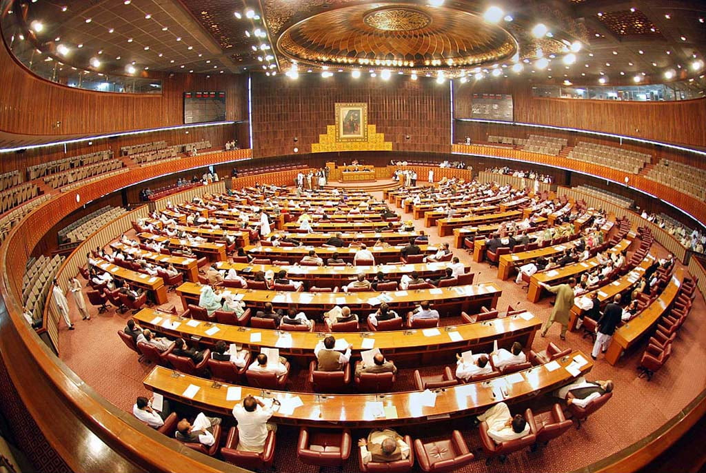 Pakistan National Assembly Approves Extension of Ordinances Despite Opposition Protests