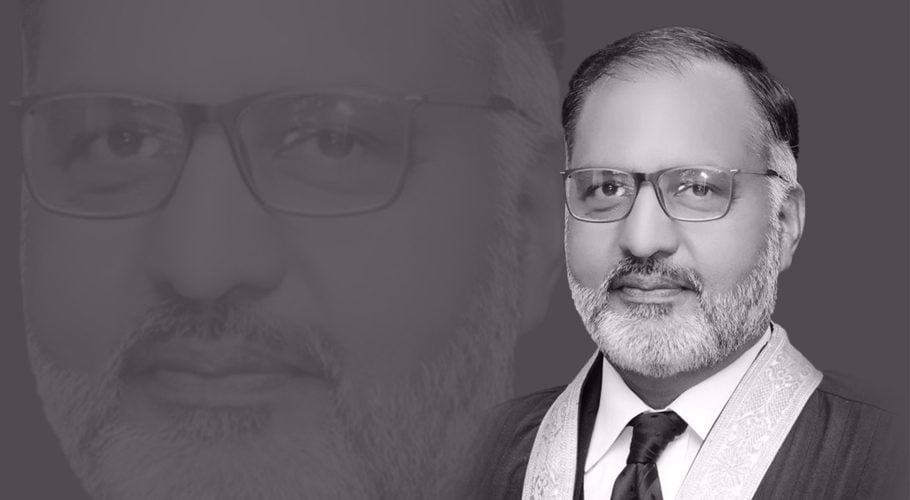 Justice Delayed - The Supreme Court has set aside the dismissal of Justice Shaukat Aziz Siddiqui. 