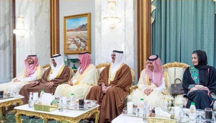 5 billion $ handshake for prosperity between Pakistan and Saudia