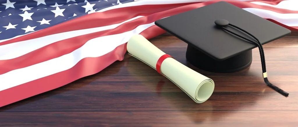 US Announces Scholarships for 30,000 Pakistani Students