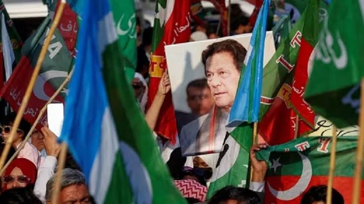 Imran Khan Backs Jamaat-e-Islami's Protest #Against Soaring Electricity Prices