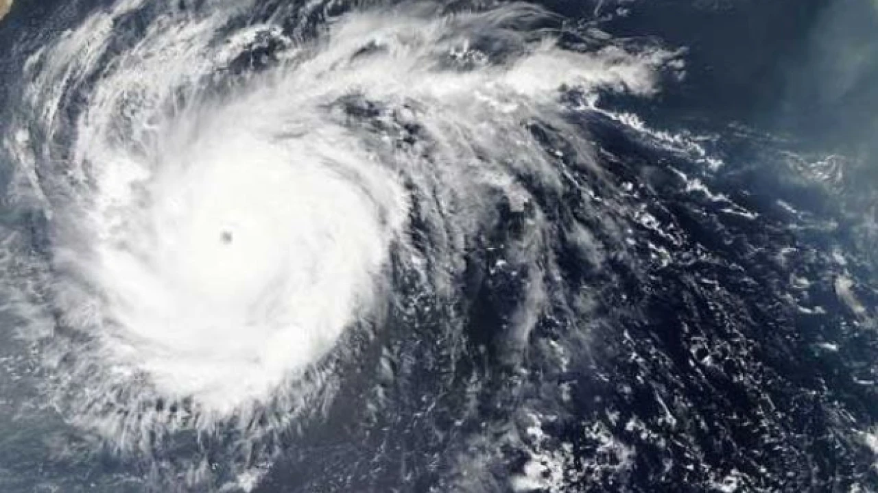 PMD Warns of Cyclone Formation Near Sindh Coast by Evening