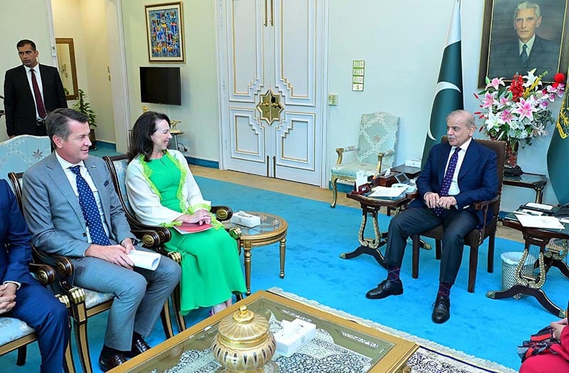 Meta Delegation Meets PM Shehbaz Sharif to Boost Pakistan's Digital Future