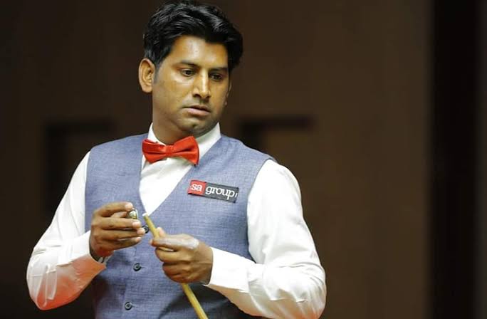 Asjad Iqbal Defeats Malkeet Singh to Reach Snooker Championship Final