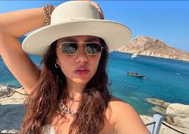 "Around the World" - Mahira Khan Showcases Exquisite Hat Collection on Instagram