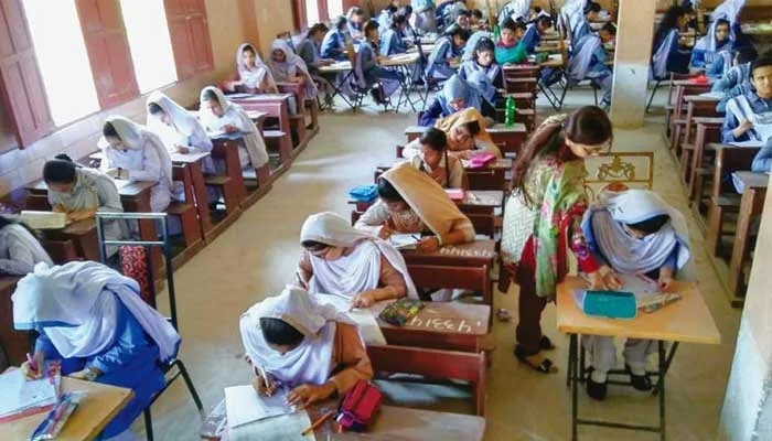 Karachi Board Results Announced - Among the successful candidates, 63,767 females and 67,847 males passed.