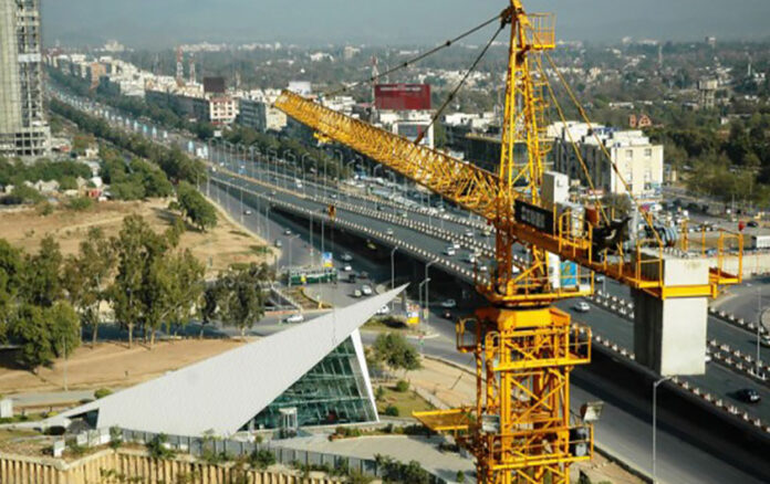 Karachi's Development Gains Momentum : 162 New Projects announced including Double-Decker Buses & Green Line