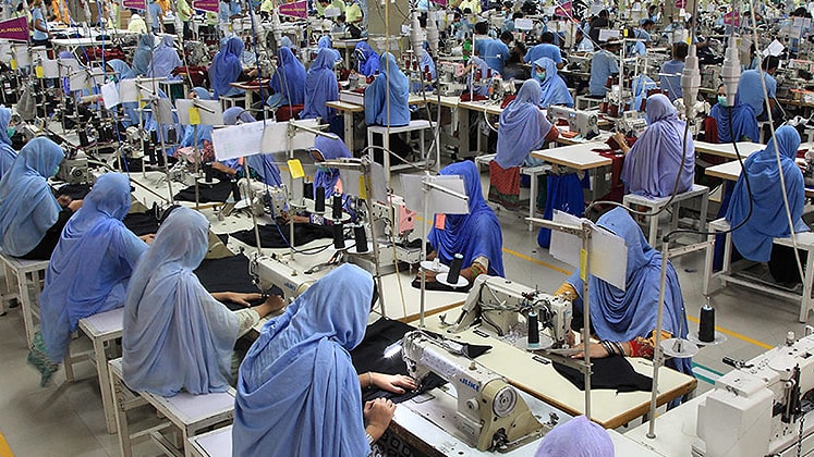 Textile Success - Pakistan's Exports Jump 9.51%!