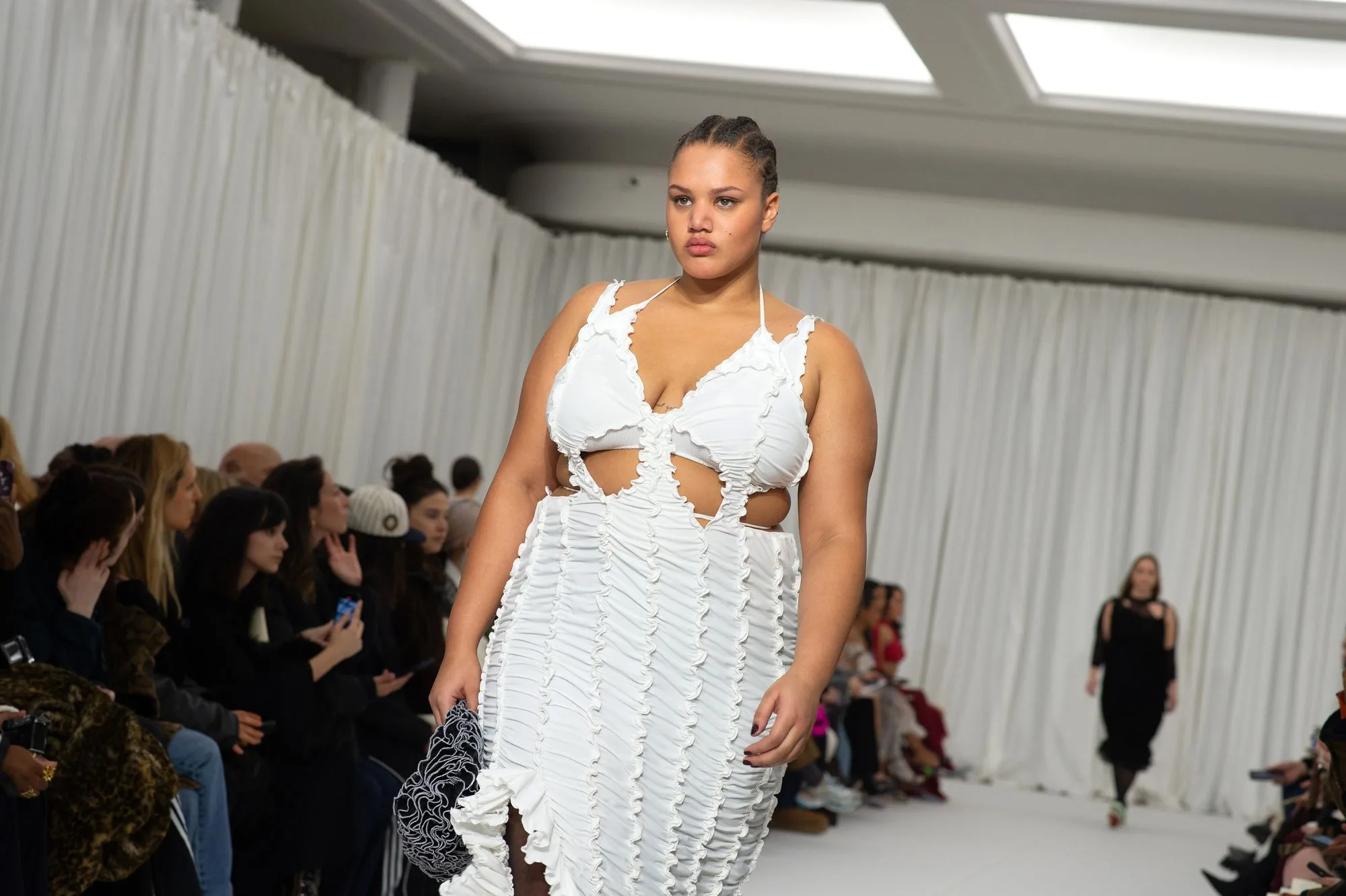 Inclusivity or Trend? Ester Manas Challenges Fashion Norms at Paris Week