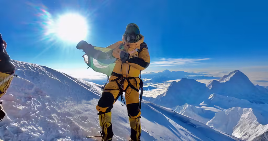 Shehroze Kashif Makes History as Pakistan’s Youngest Climber to Summit All 14 Peaks 3 Shehroze Kashif Makes History as Pakistan’s Youngest Climber to Summit All 14 Peaks