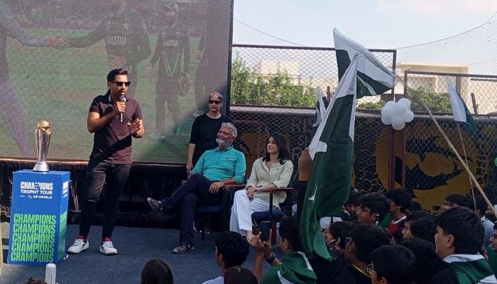 Glory Revisited! Sarfaraz Ahmed's Iconic Moment with the Champions Trophy 3 Glory Revisited! Sarfaraz Ahmed's Iconic Moment with the Champions Trophy