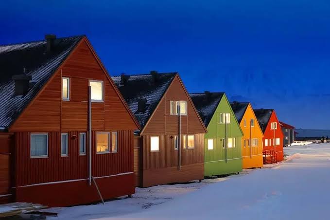 Svalbard-Europe's Visa Free Hidden Gem for Adventurers and Workers 1 Svalbard-Europe's Visa Free Hidden Gem for Adventurers and Workers