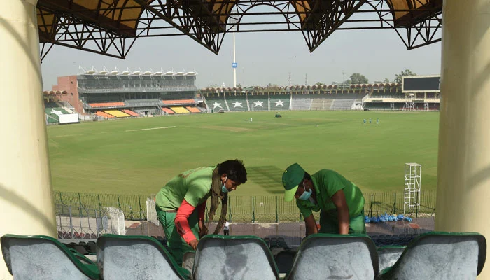PCB Honors Gaddafi Stadium Workers with Luncheon & Match Invite 1 PCB Honors Gaddafi Stadium Workers with Luncheon & Match Invite