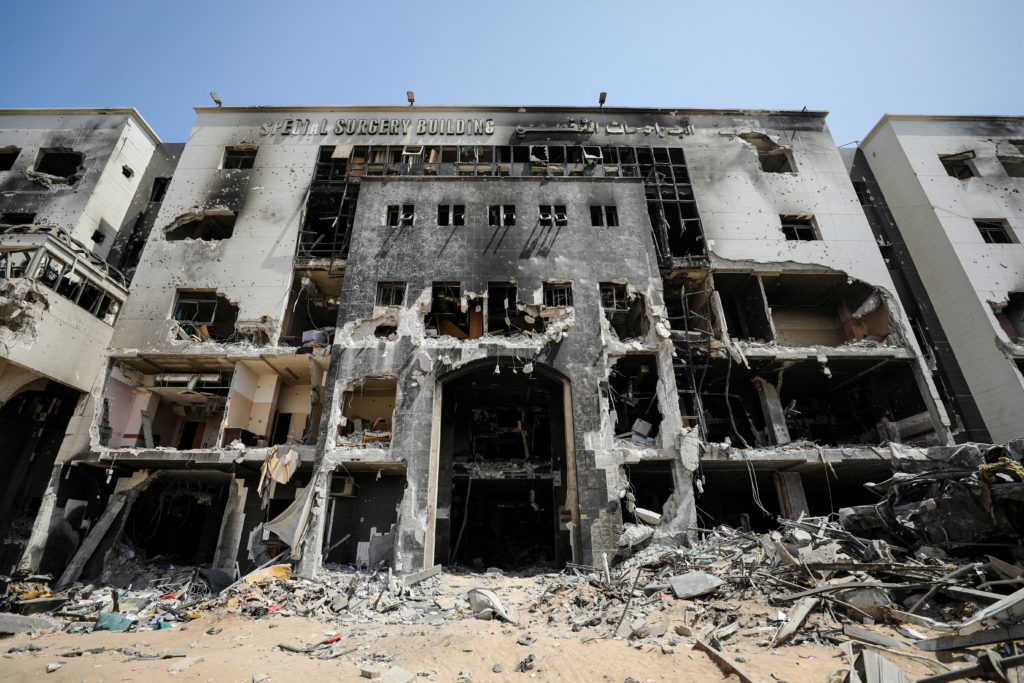 Gaza Enters New Year 2025 Amid Missiles, Cold, and Dying Children 3 Gaza Enters New Year 2025 Amid Missiles, Cold, and Dying Children