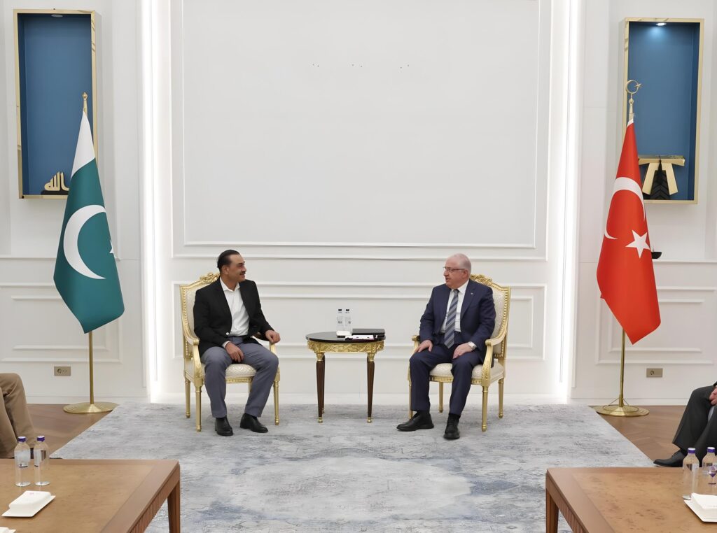 Pakistan-Türkiye Alliance - Strengthens as Shehbaz Meets Erdogan in Istanbul 5 Pakistan-Türkiye Alliance - Strengthens as Shehbaz Meets Erdogan in Istanbul