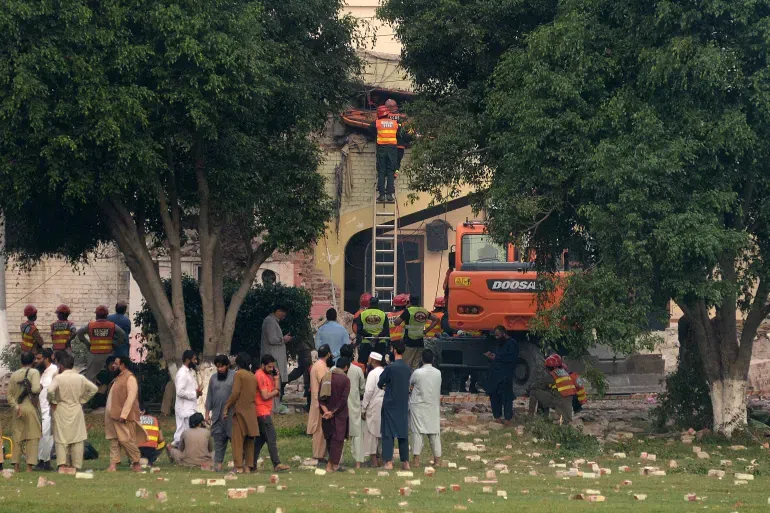 World on Edge-Global Powers React to India’s Strike Inside Pakistan