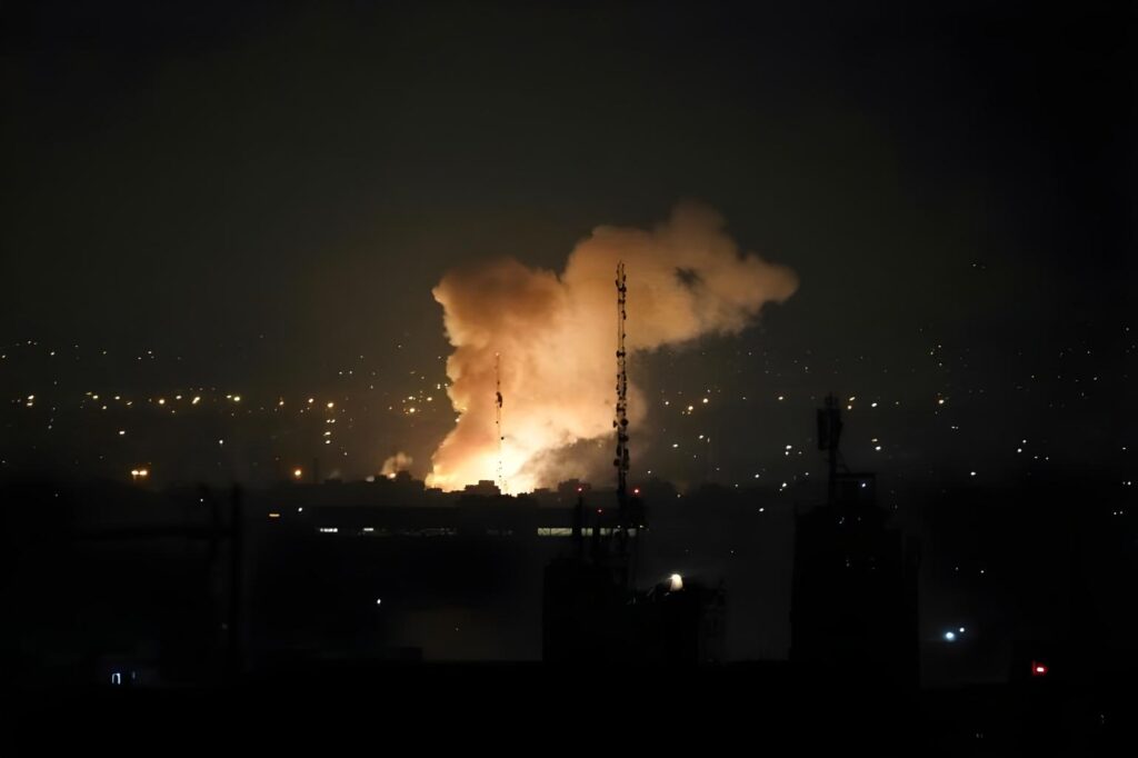 'I Knew About Israel's Attack on Iran" -Trump's Fiery Revelation 1 'I Knew About Israel's Attack on Iran" -Trump's Fiery Revelation