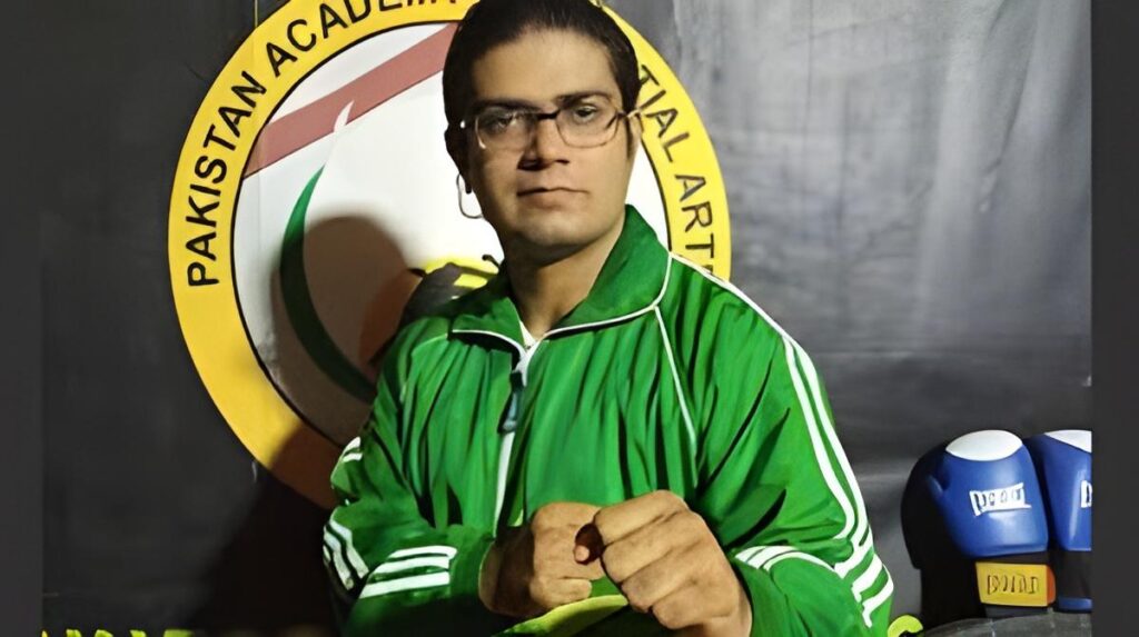 150th World Record for Pakistan-Rashid Naseem Shatters 44 Tiles in 1 Minute with Headbutt 5 150th World Record for Pakistan-Rashid Naseem Shatters 44 Tiles in 1 Minute with Headbutt