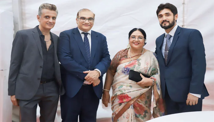 Iconic Actress Shabnam Appeals to Ishaq Dar for Direct Flights