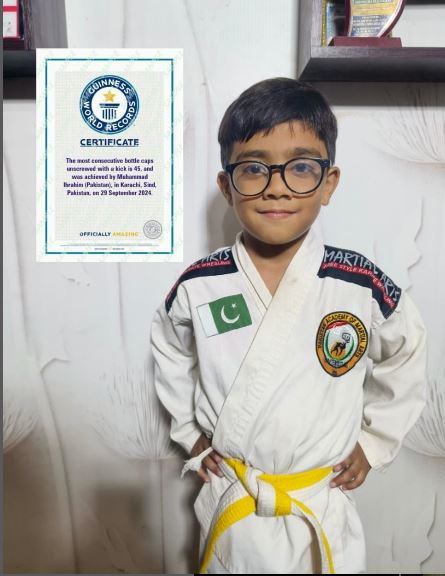 Karachi's Naseem Family-Every Member is a Guinness World Record Holder.