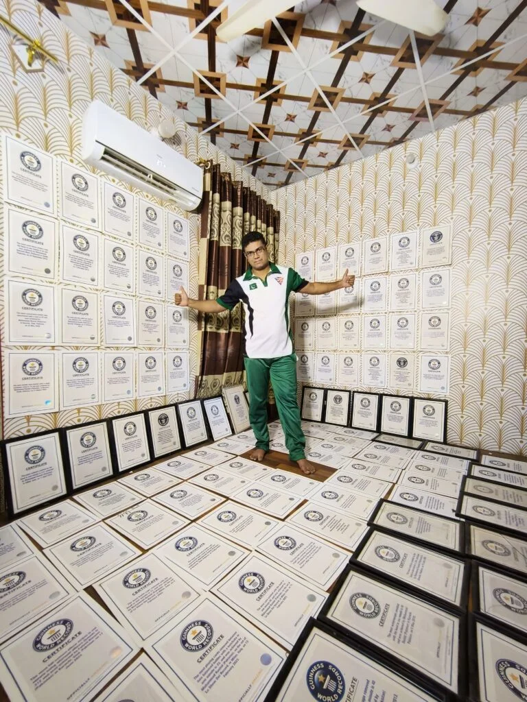 Karachi's Naseem Family-Every Member is a Guinness World Record Holder.