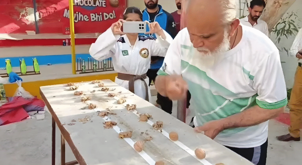 Karachi's Naseem Family-Every Member is a Guinness World Record Holder.