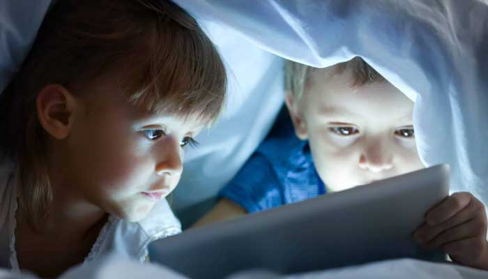 Screen Time Warning-It's Hurting Our Kids' Hearts!