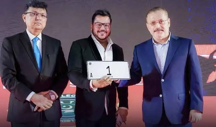 A1 Fame & Fortune -Young Pakistani Tycoon Muzammil Paracha Dies at 31