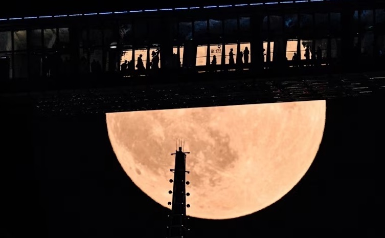 Red Moon Around the World