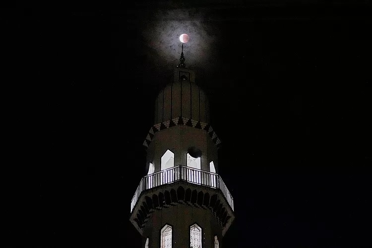 Red Moon Around the World