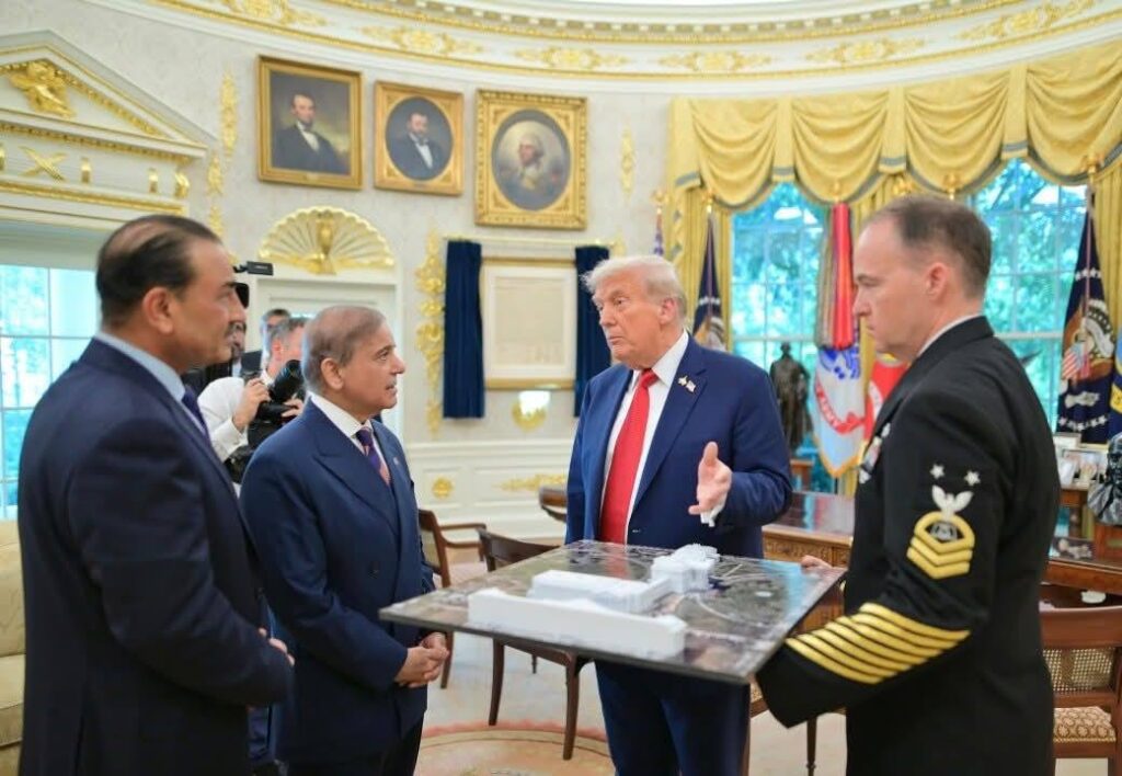 Trump Hosts PM Shehbaz & Asim Munir - A New US–Pakistan Era Begins