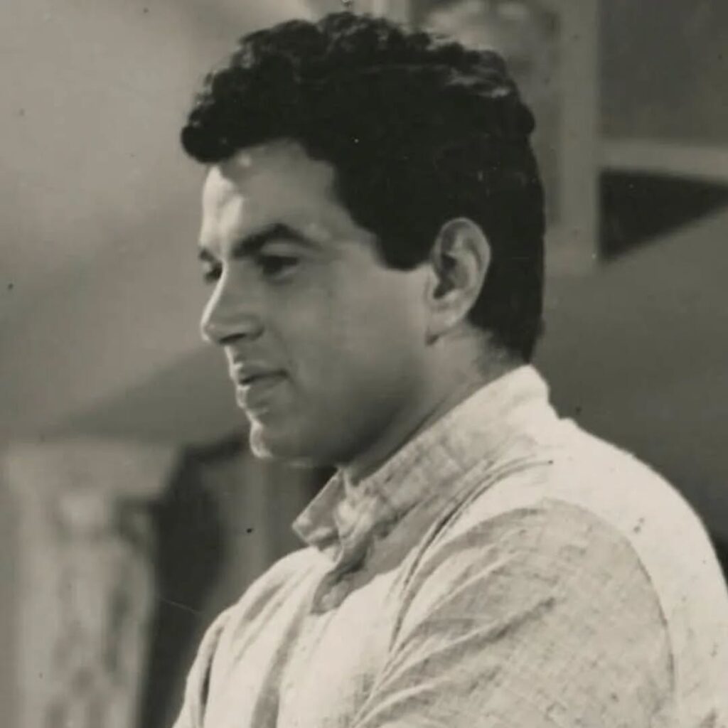 Remembering Dharmendra-Timeless Dialogues & Iconic Moments