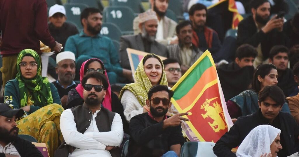 Pakistan vs. Siri lanka 2nd ODI - Well Done Green Shirts, Thank You Sri Lanka.