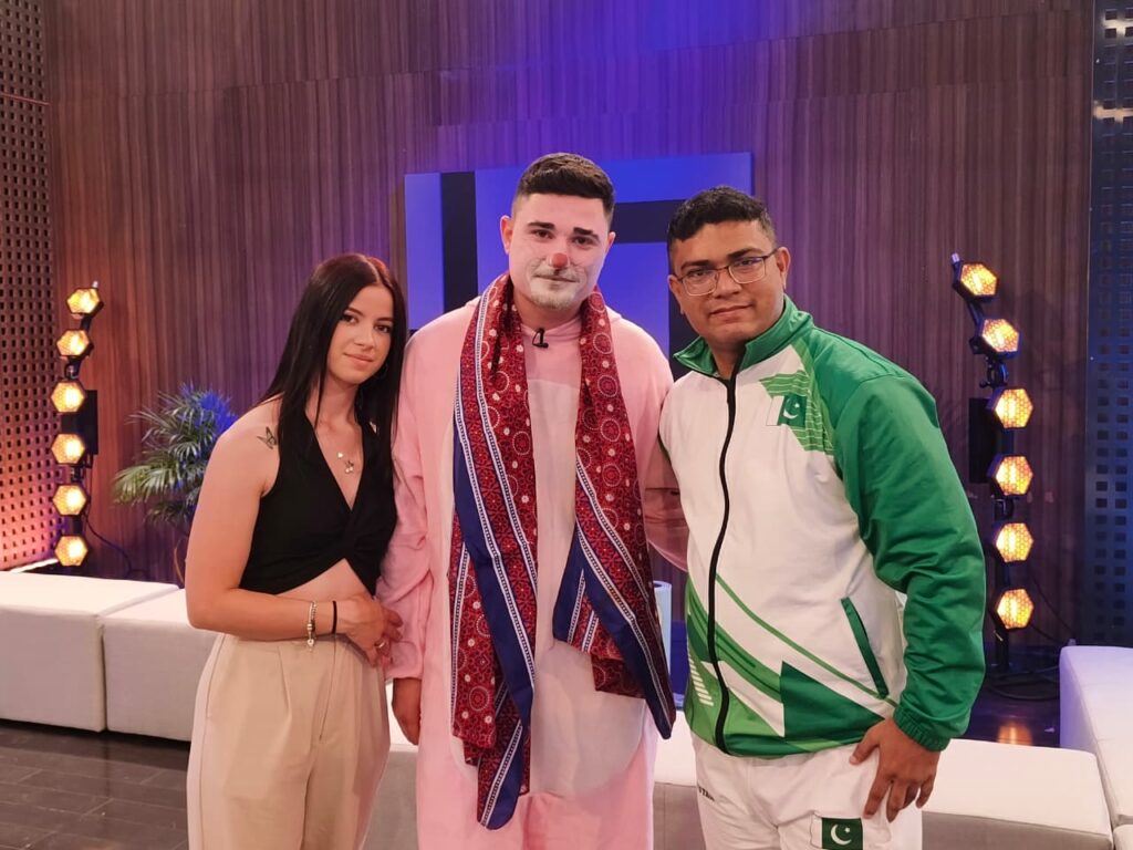 Rashid Naseem Sets 4 New World Records in Romania, Making Pakistan Proud