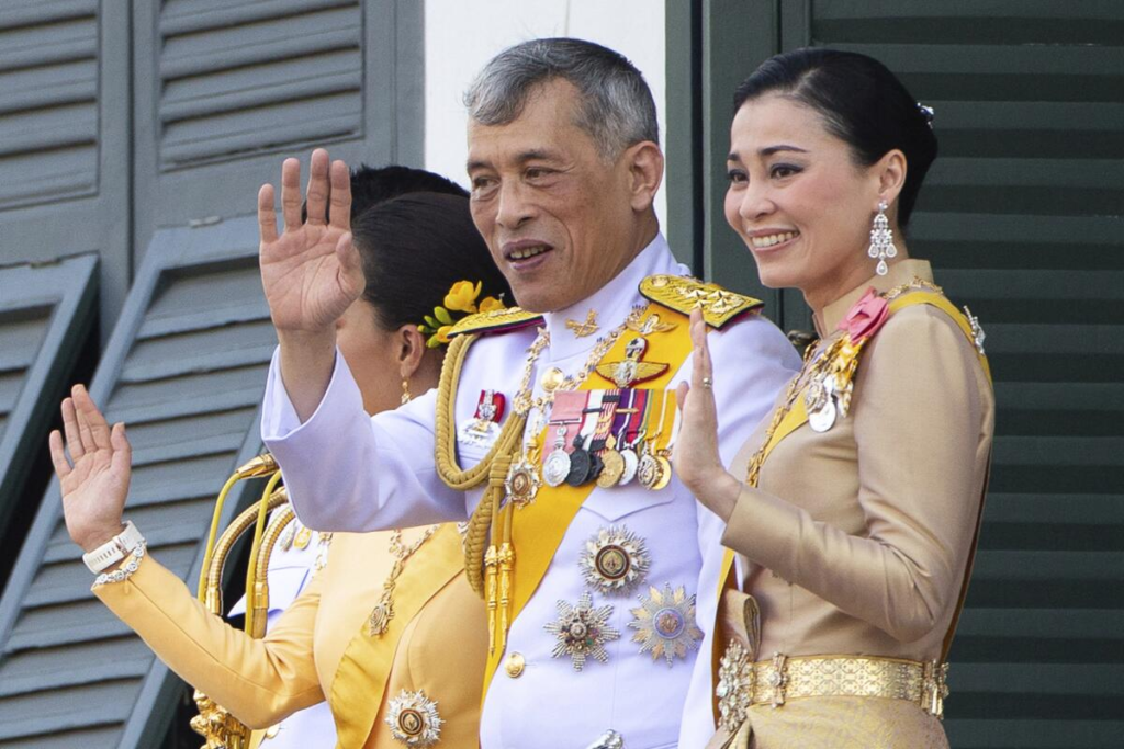 The Richest King in the World-How Thailand’s Monarch Earns Billions Through Rent
